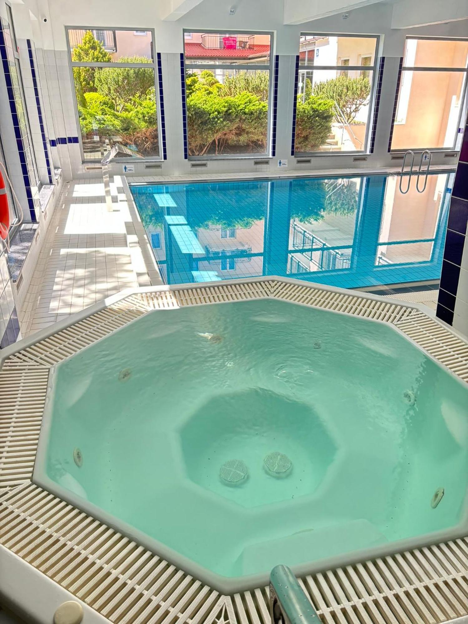 W Kolobrzegu Przy Promenadzie Apartment